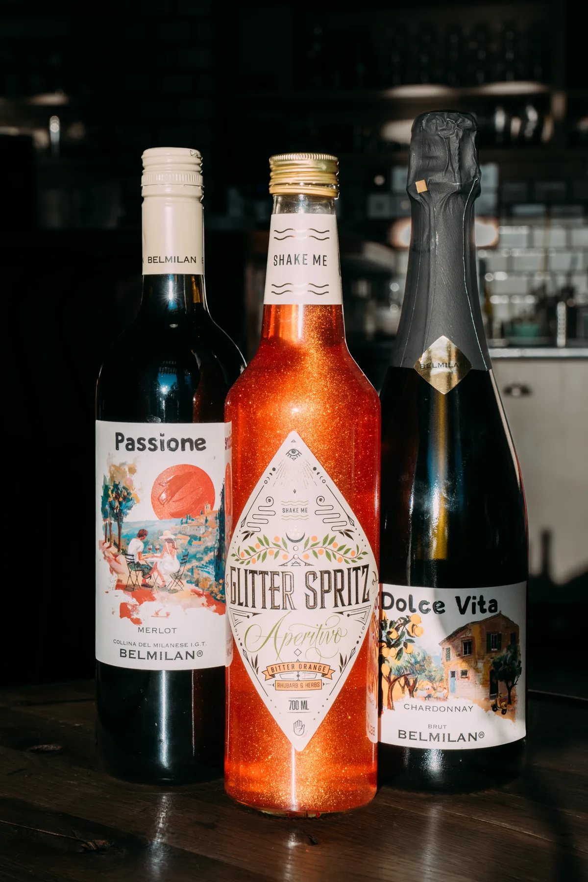 Glitter Spritz Flasche auf der Bar